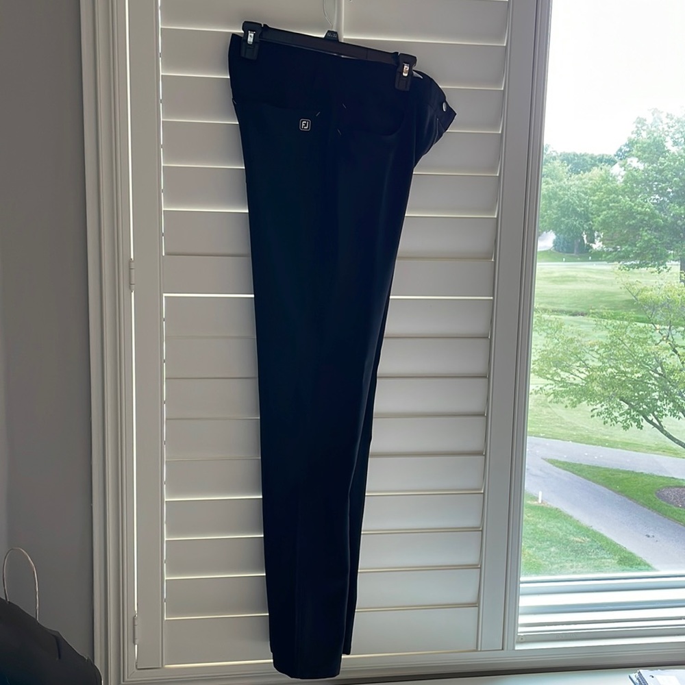 Footjoy Mens 5-Pocket Performance Golf pants, in black, like new. 30x34